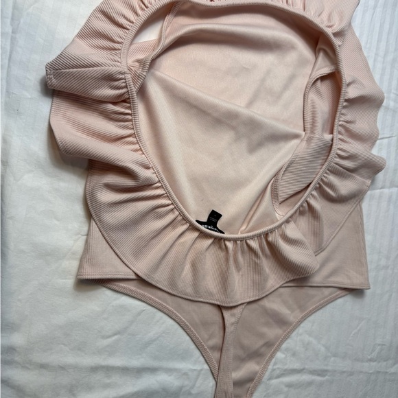 Express Light Pink Ribbed Top - Picture 6 of 8